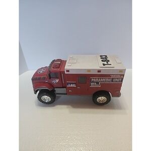 Tonka Toy Truck Paramedic Unit T- 843